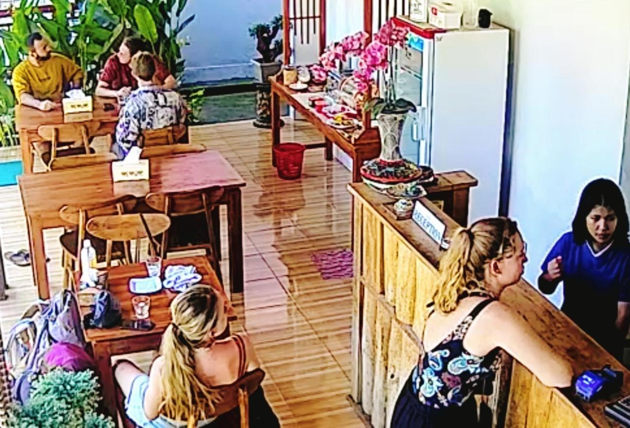 Double'D Hostel Batununggul Eksteriør bilde